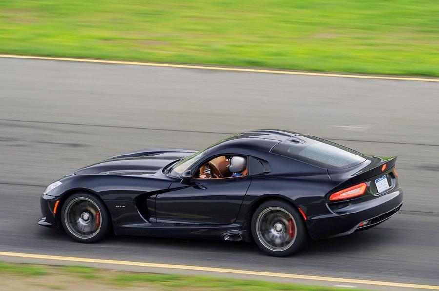  Dodge Viper SRT 2013 года  (фото 3 из 129)